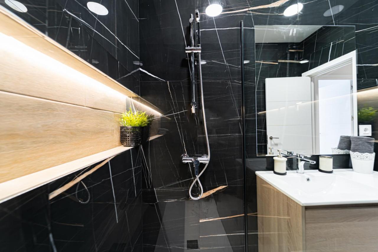 Edsam Madrid Apartments Black Экстерьер фото